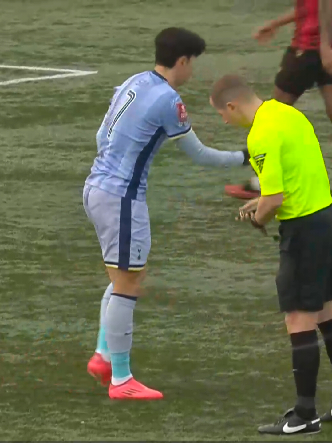 包含托特纳姆发布备战花絮，今晚绝杀压哨，NBA总决赛任务艰巨，资深球员宣示担当的词条