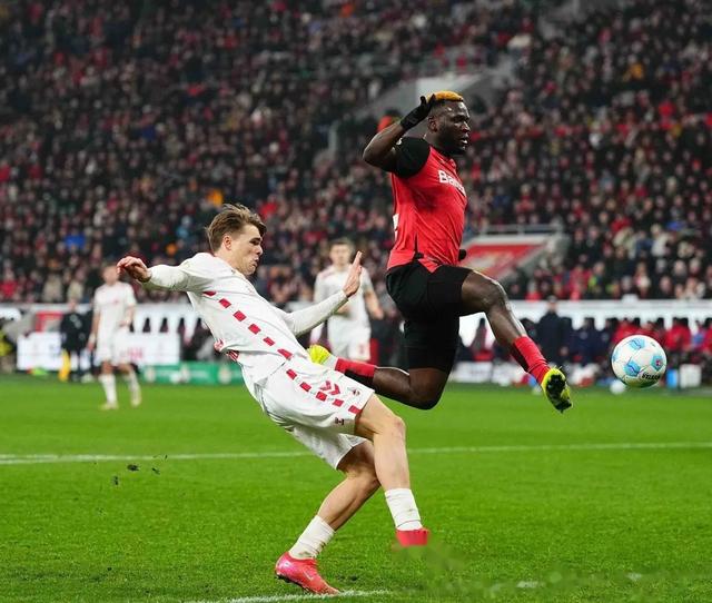 勒沃库森迎意大利杯关键赛，冲刺阶段止住颓势，球迷炸锅，轮换策略成焦点的简单介绍