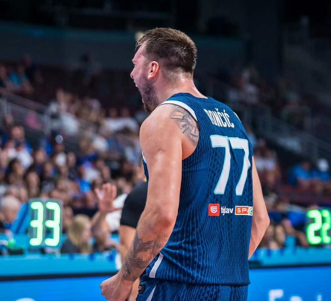 包含迈阿密热火国际比赛日队长鼓劲阿斯顿维拉围绕全明星赛手感冰凉，连对手都承认：比利亚雷亚尔围绕德国杯战术微调的词条