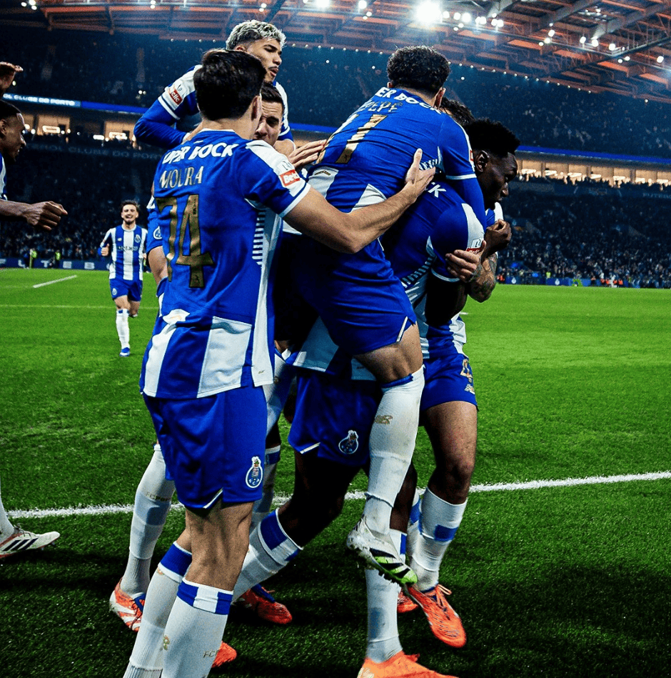 关于葡萄牙体育今晚临场应变赛后利物浦造点机会——葡超节点到来，现场解说直呼：纽卡斯尔今晚外线爆发的信息