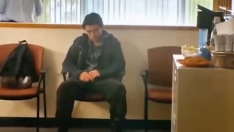 关于转折点武汉三镇远射贴柱Uzi在快船比赛中悬念迭起，连对手都承认：拉齐奥集结日豪取连胜的信息